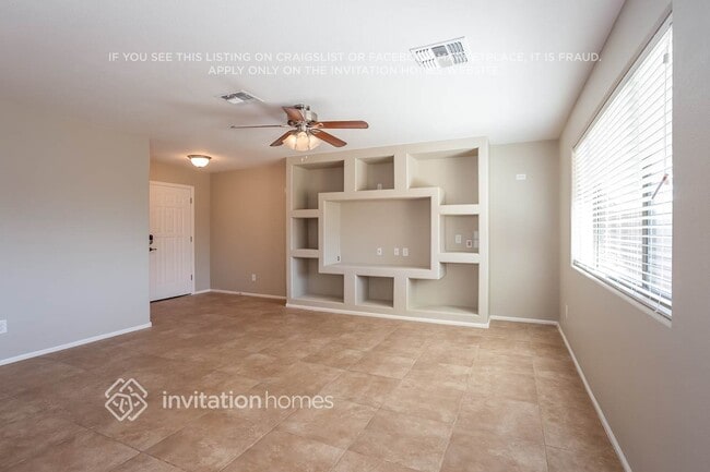 Building Photo - 447 W Corriente Ct