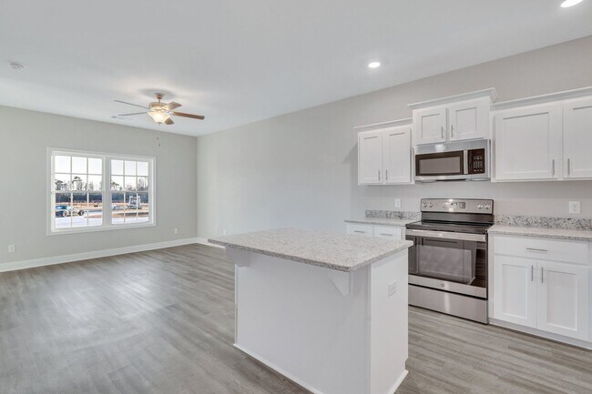 Foto del edificio - 697 Coley Boyd Rd