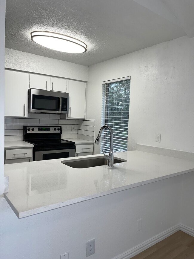 Foto del interior - St. Edwards Place Apartments