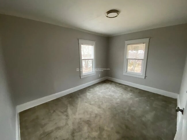 Building Photo - 3743 Flora Ave