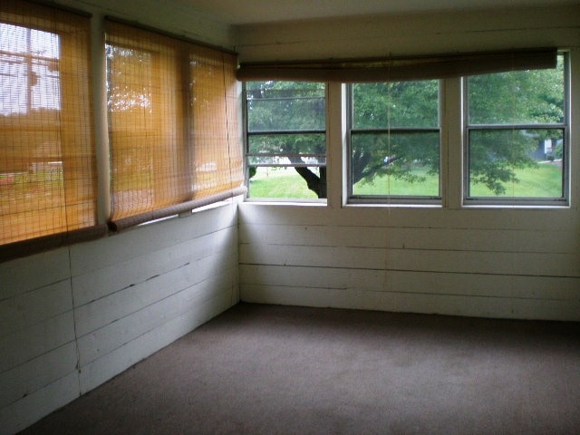 Front Enclosed Porch - 151 Red Toad Rd