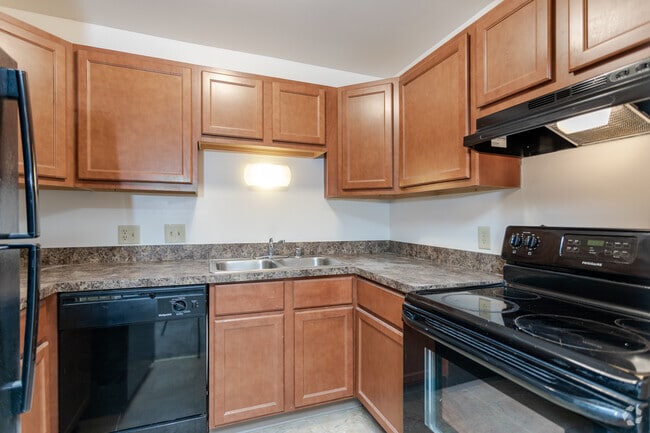 2BR, 2BA - Marshall House Apartments