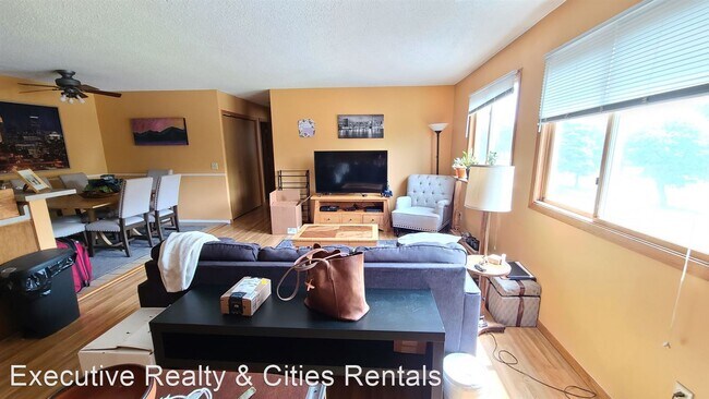Building Photo - 2 br, 1 bath House - 11302 Ibis St NW