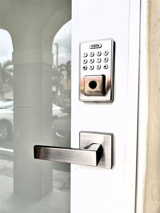 Foto del edificio - 7191 W 24th Ave