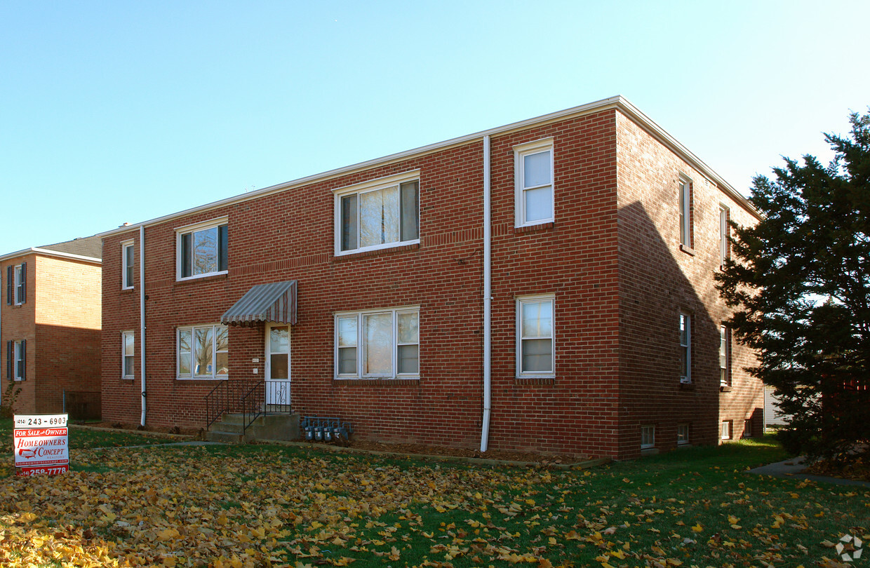 8021 W Burleigh St, Milwaukee, Wi 53222 - Apartments In Milwaukee, Wi 