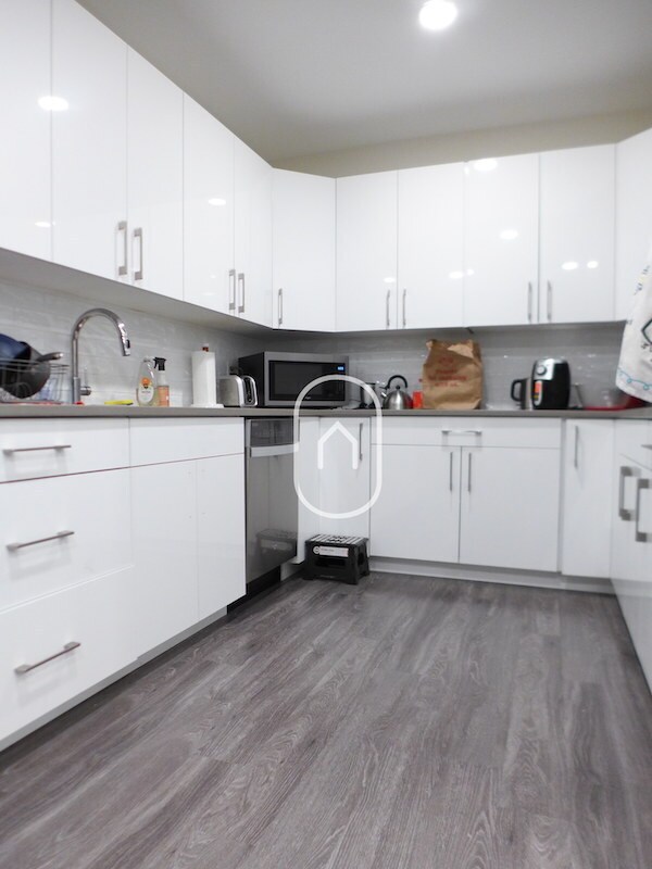 Foto del edificio - 1050 Tremont St