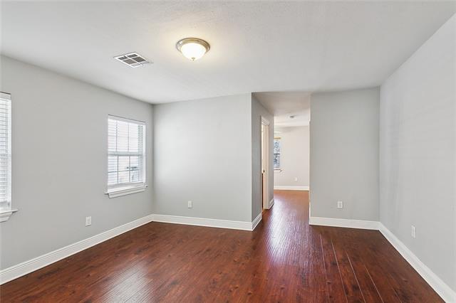 Building Photo - 6050 Vermillion Blvd