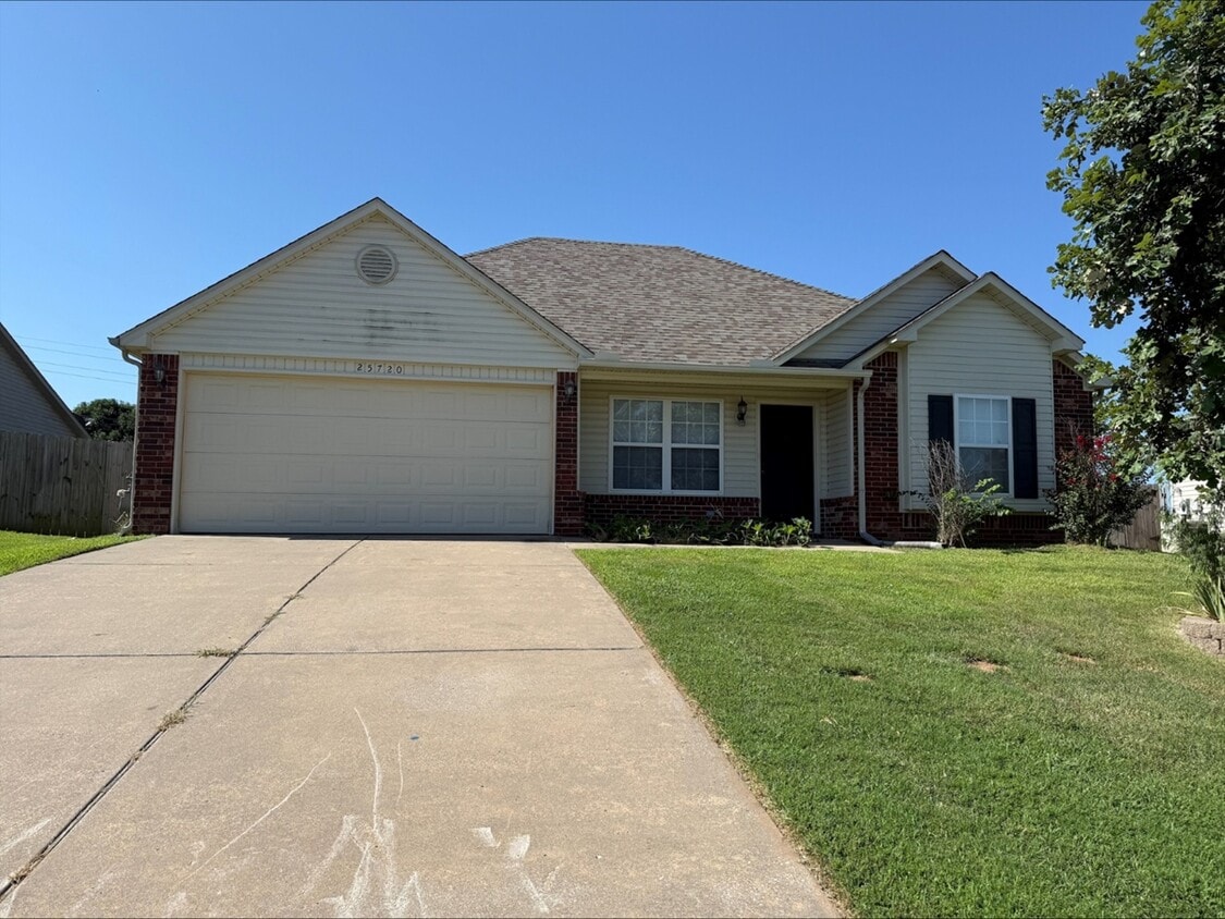 Foto principal - 25720 E 90th Pl S