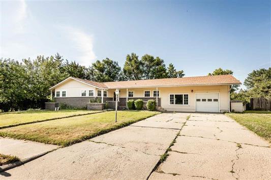 Foto principal - 911 Meadow Ln