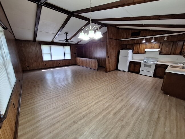 Building Photo - 142 Florida Park Rd