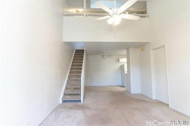 Building Photo - 585 Mananai Pl
