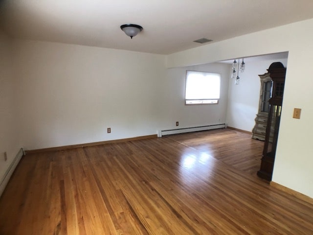 Primary Photo - 220 Garretson Ave