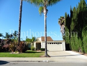 Building Photo - 1588 Rambla Puesta