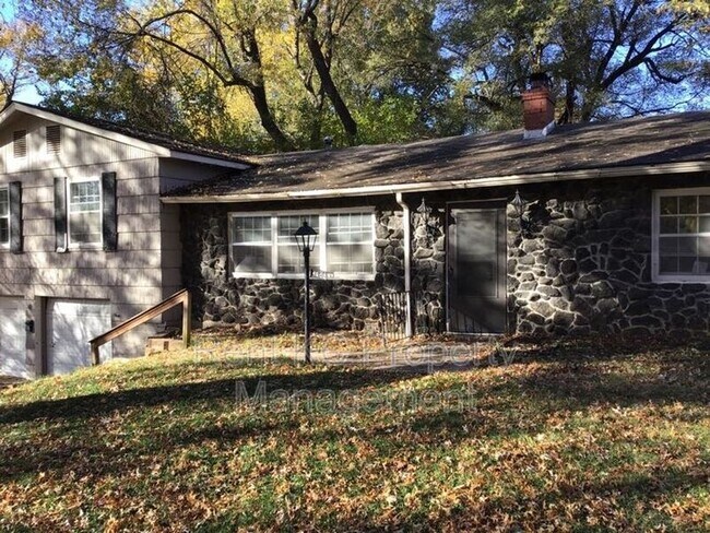 Building Photo - 4608 Ridgeway Ave