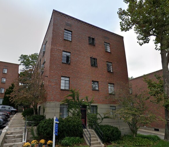 Building Photo - 72 Saint Paul St