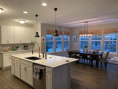 Foto del edificio - 32918 Rebecca Ln