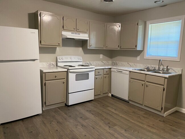 Foto del edificio - 773 Rushmeade Rd