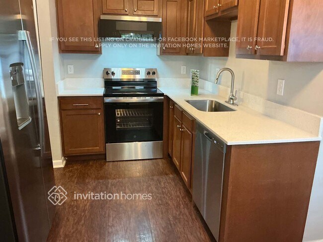 Foto del edificio - 775 Monroe Harbor Pl