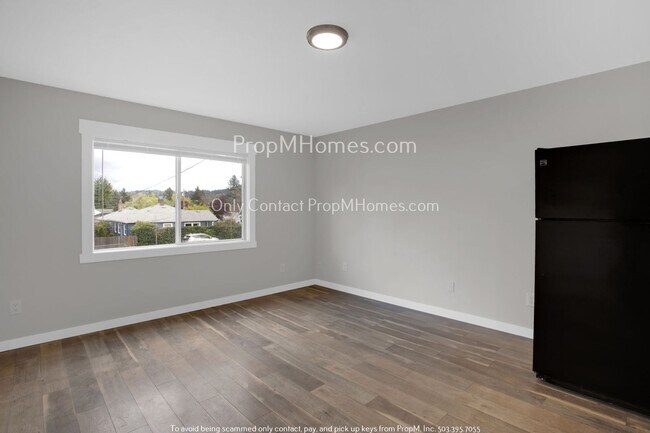 Foto del edificio - Charming One Bed Unit in Quiet Brentwood-Darlington Neighborhood!