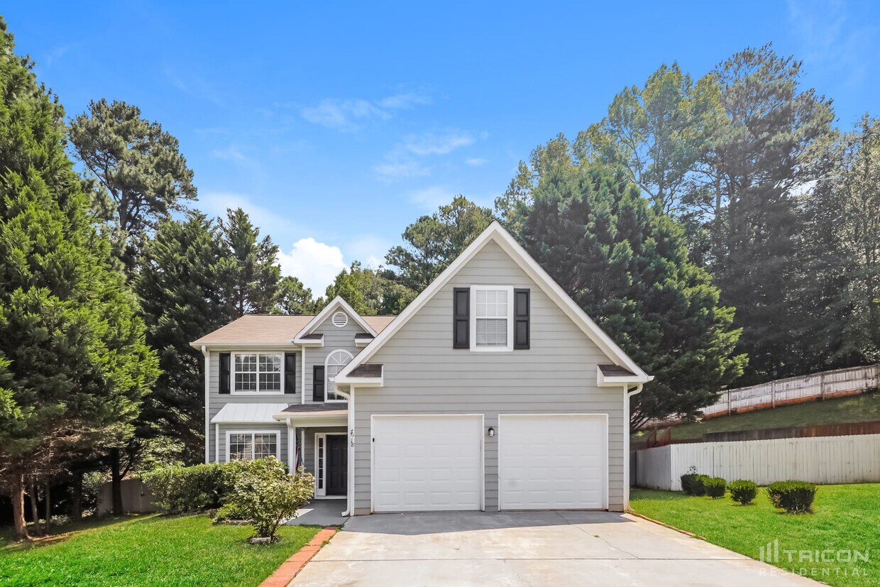 7618 Lakemoor Drive Riverdale GA House Rental in Riverdale, GA