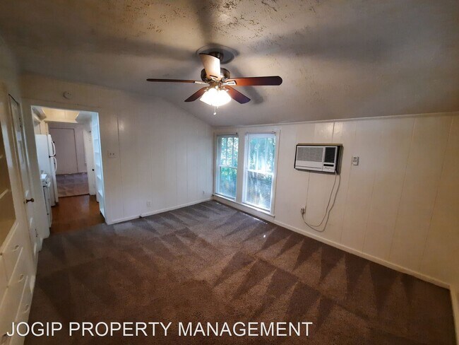 Foto del edificio - 1 br, 1 bath House - 717 Fulton Street