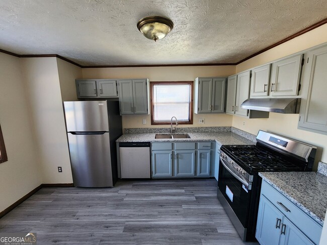 Foto del edificio - 5282 Station Cir