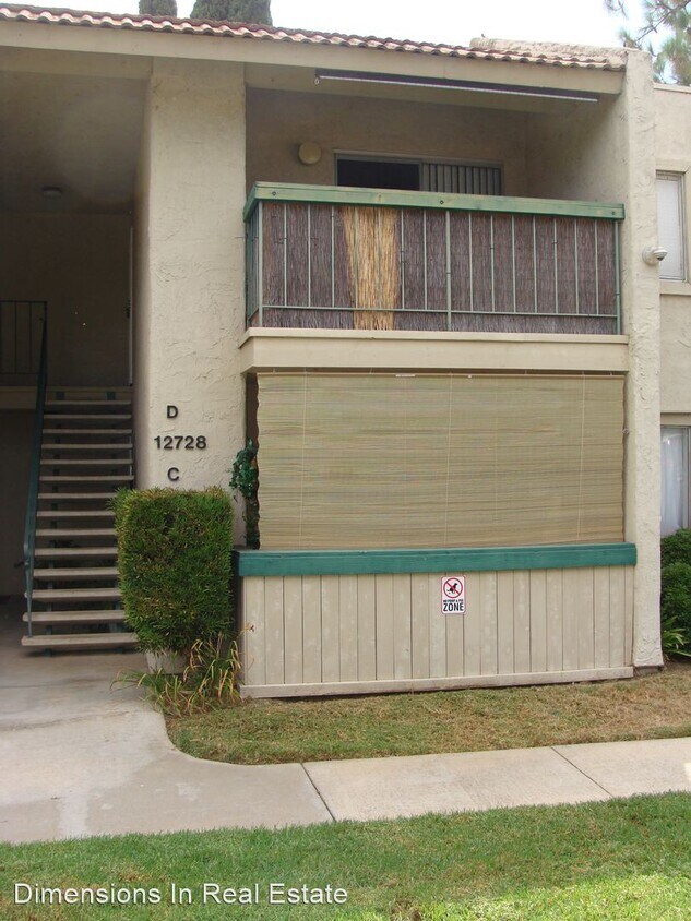 Primary Photo - 1 br, 1 bath House - 12728 Lakeshore Dr. #D