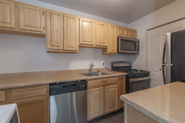 parkland square apartments forestville md apartments com
