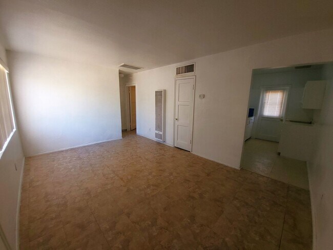 Foto del edificio - 1510 E Jefferson St