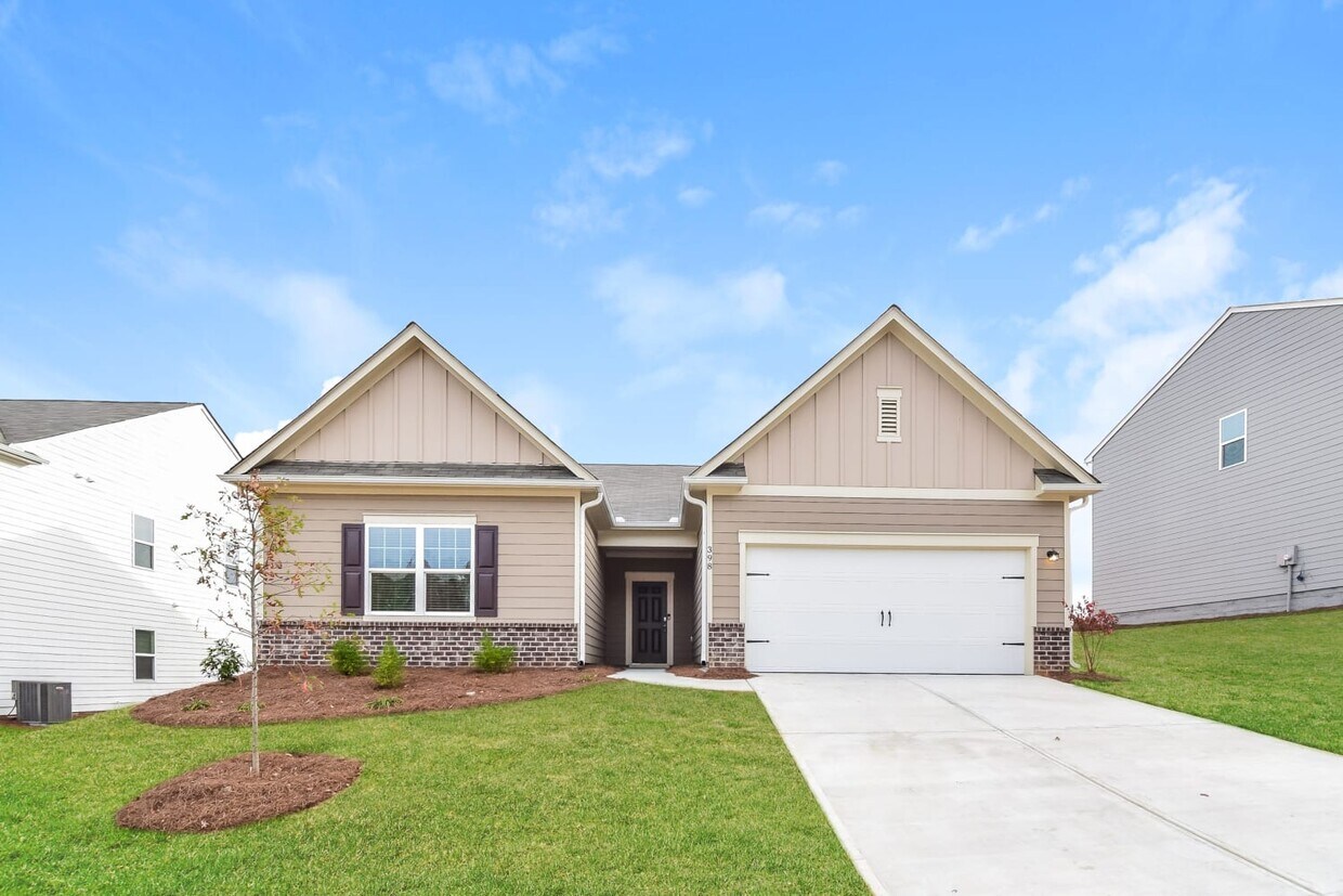 Primary Photo - 398 Cottontail Ln