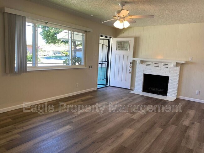 Building Photo - 7070 Reta Ave