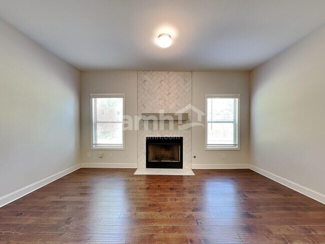 Building Photo - 1139 Victoria Walk Ln
