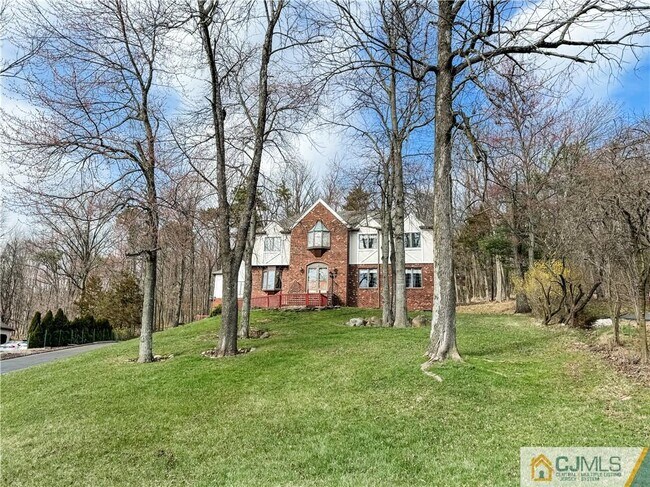 Building Photo - 45 Muirfield Ln