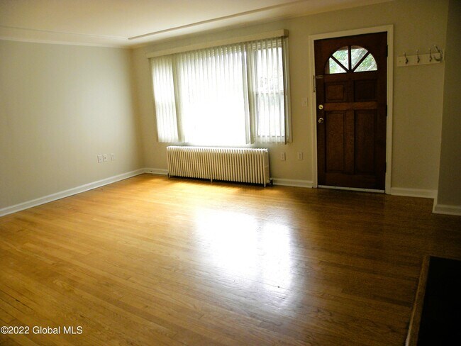 Building Photo - 957 NY-146