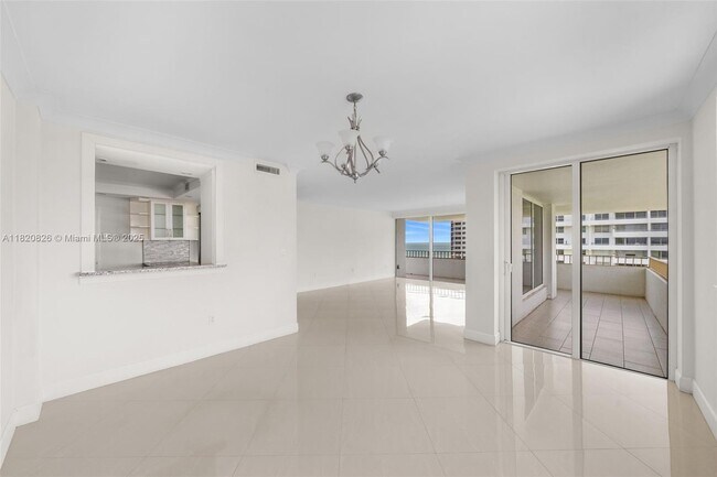 Foto del edificio - 177 Ocean Ln Dr