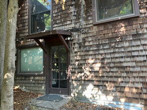 Building Photo - 5728 Merriewood Dr