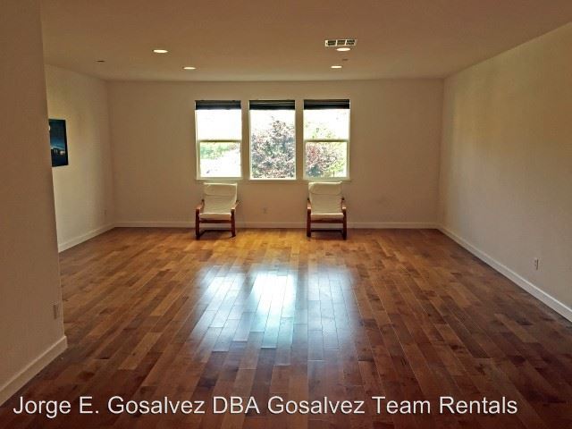 Building Photo - 572 Santa Rosalia Ter