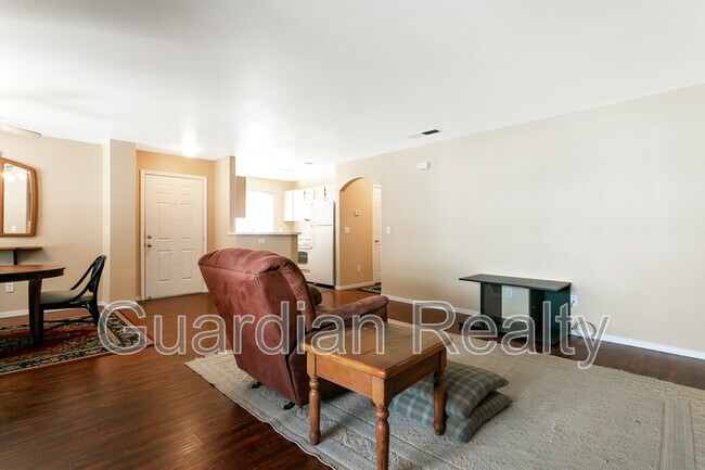 Building Photo - 4504 W Lake Mead Blvd