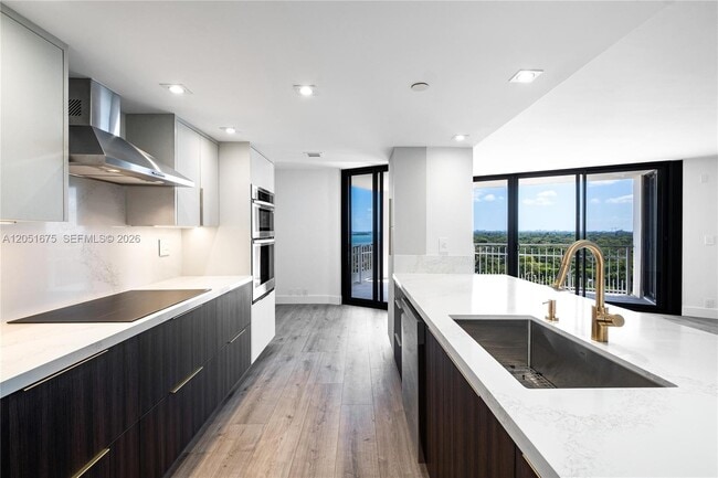Foto del edificio - 2000 Towerside Terrace