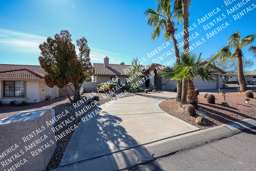 Primary Photo - 15045 E Palomino Blvd
