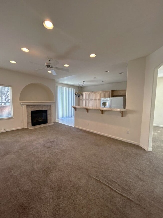 Building Photo - 6705 Cinnamon Dr