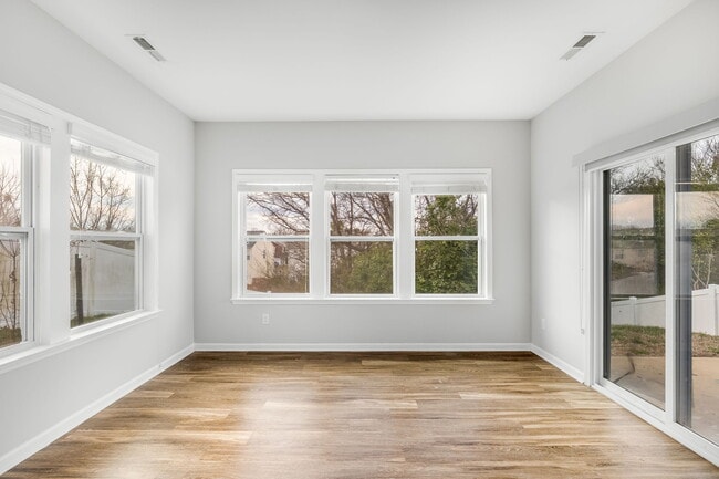 Building Photo - 4622 Meshack Ave