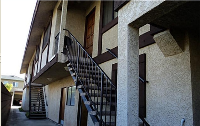 Foto del edificio - 8040 Stewart and Gray Rd