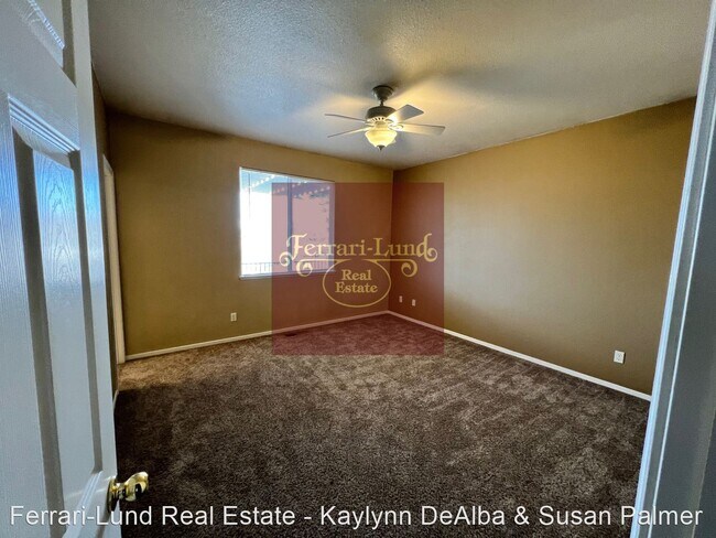 Building Photo - 3 br, 2 bath House - 5930 Blue Canyon Drive