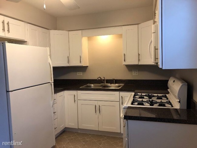 Foto del edificio - 509 E 31st St
