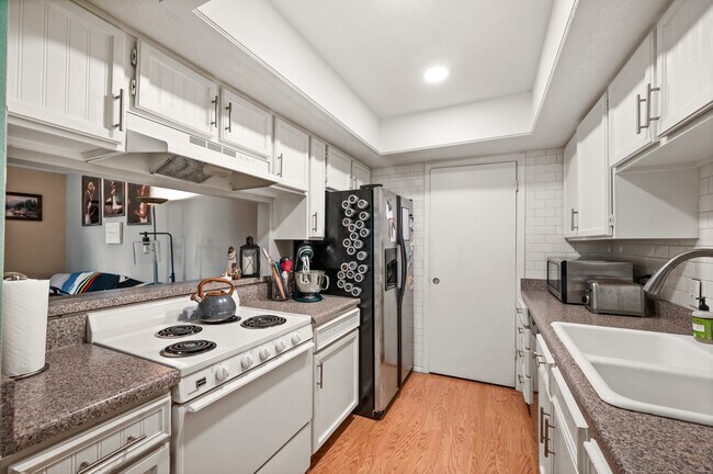 Foto del edificio - 1478 E Foxboro Dr
