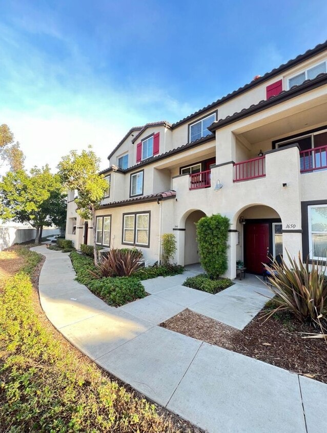 Primary Photo - For Rent in South San Diego – Available Now!