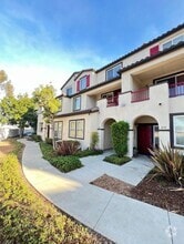 Building Photo - 1646 Paseo Aurora