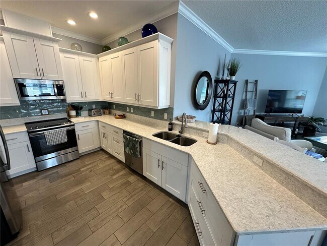 Building Photo - 7730 34th Ave W