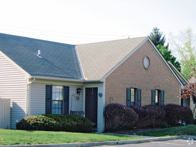 Primary Photo - Greentree Village Apartments